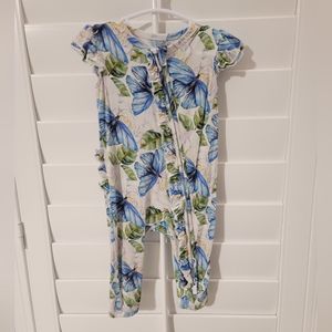 Little bum bums butterfly kisses